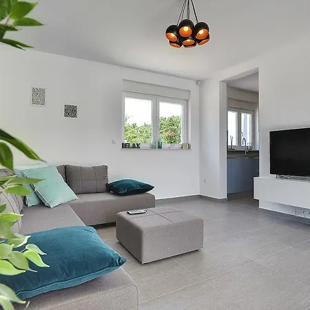 Holiday home Florentina