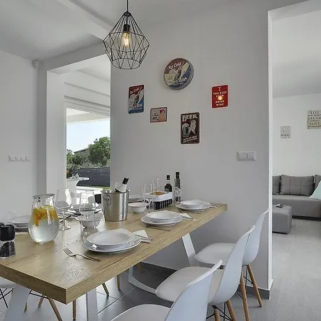 Florentina Holiday home Svetvincenat