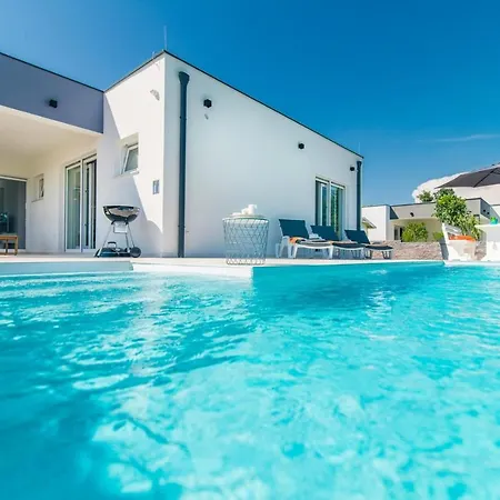 Villa Florentina Stokovci