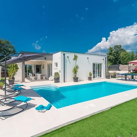 Florentina Villa Stokovci